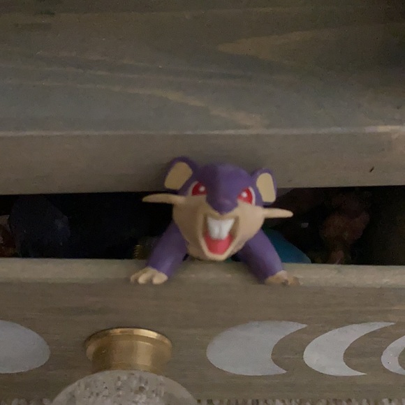 Vintage Pokémon Rattata figurine